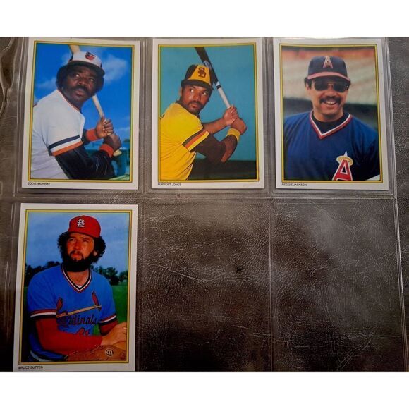 Sports Trading Cards - Picture 1 of 2